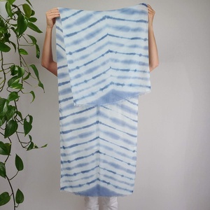 Csíkos design sál, vállkendő, batik stóla  - ruha & divat - sál, sapka, kendő - kendő - Meska.hu