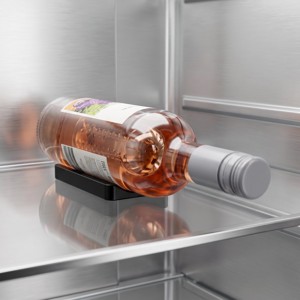 Hűtőbe való palacktartó, 2 db-os szett � fekvő bor-, sör- és üdítős üveg kitámasztó, csúszásgátló talppal, Fekete - Meska.hu