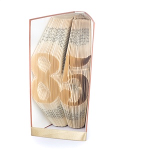 85 - Könyvszobor, könyv origami - 85. születésnapra - otthon & lakás - dekoráció - asztal és polc dekoráció - könyvszobor - Meska.hu