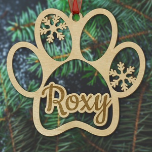 Kutya mancs névre szóló karácsonyfadísz fából, lézervágott egyedi dekoráció tappancs formával, Karácsony, Karácsonyi lakásdekoráció, Karácsonyfadíszek, Gravírozás, pirográfia, Famegmunkálás, MESKA