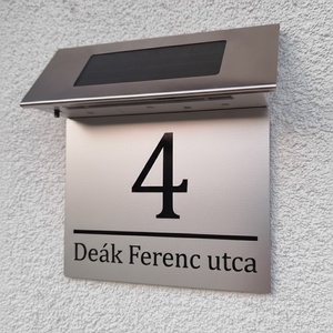 Napelemes Egyedi Világító Házszámtábla LED szalagos - Kültéri Utcanévtábla + Házszám - 4 színben - otthon & életmód - ház & kert - házszám - Meska.hu