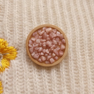 Műgyanta kitűzők - Növényi Talizmánok Kollekció - ékszer - kitűző és bross - kitűző - Meska.hu