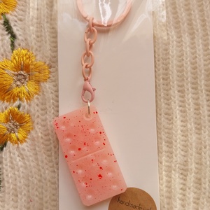 Rózsaszín Dominó Kulcstartó, Táska & Tok, Kulcstartó & Táskadísz, Kulcstartó, Ékszerkészítés, MESKA