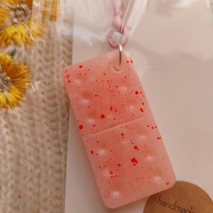 Rózsaszín Dominó Kulcstartó - táska & tok - kulcstartó & táskadísz - kulcstartó - Meska.hu