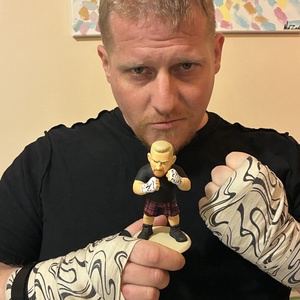 Egyedi Pixar-stílusú figura � rólad, kézzel festve - otthon & életmód - dekoráció - dekoratív figurák és szobrok - Meska.hu