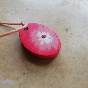 Piros beton medál nyaklánc-KIFUTÓ TERMÉK - ékszer - nyaklánc - medálos nyaklánc - Meska.hu