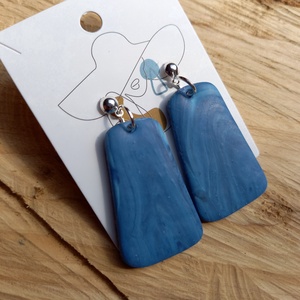 Lógós gyurma fülbevalók színes választékban - ékszer - fülbevaló - lógó fülbevaló - Meska.hu