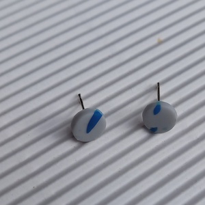 Gyurma pötty bedugós fülbevaló több színben - ékszer - fülbevaló - pötty fülbevaló - Meska.hu