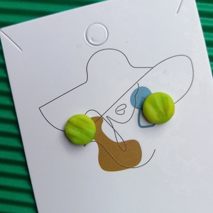 Gyurma pötty bedugós fülbevaló több színben - ékszer - fülbevaló - pötty fülbevaló - Meska.hu