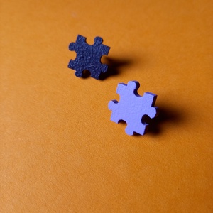 Lila puzzle fa fülbevaló - Meska.hu