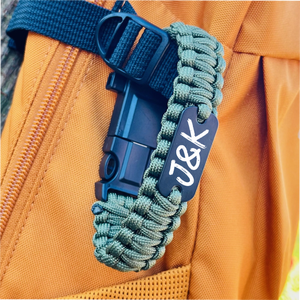 Paracord karkötő ajándékdobozzal - Meska.hu