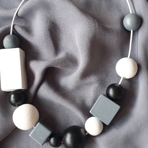 Fa geometrikus nyaklánc - ékszer - nyaklánc - bogyós nyaklánc - Meska.hu