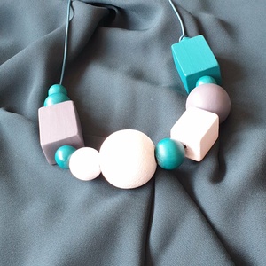 Fa geometrikus nyaklánc, Ékszer, Nyaklánc, Bogyós nyaklánc, Ékszerkészítés, Famegmunkálás, MESKA