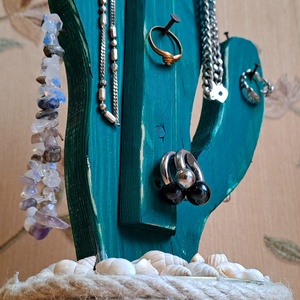 Kaktusz ékszer-kulcstartó, Ékszer, Ékszertartó, Ékszertartó állvány, Famegmunkálás, Festészet, MESKA