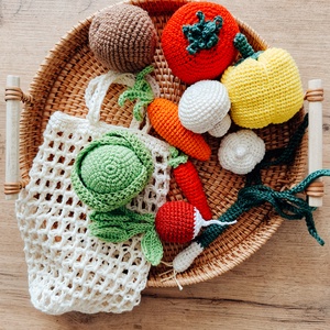 Horgolt zöldségek táskában - Meska.hu