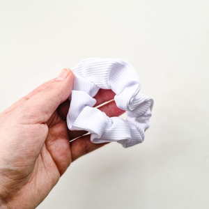 Scruncie , Ruha & Divat, Hajdísz & Hajcsat, Hajgumi, Varrás, MESKA