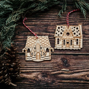 Fa mézeskalács házikó karácsonyi dísz Karácsonyi dekoráció Ajándék, Karácsony, Karácsonyi lakásdekoráció, Karácsonyfadíszek, Famegmunkálás, Gravírozás, pirográfia, MESKA