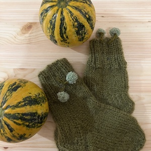 Kötött gyapjú zokni - baba - mama - babaruházat - babazokni - Meska.hu