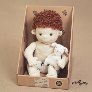MY CLEVER DOLL - Waldorf jellegű öltöztethető csecsemő baba - valódi nemezelt szívvel és ásványokkal - CIROKA - Meska.hu