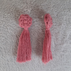 makramé knot fülbevaló - málna - ékszer - fülbevaló - lógó fülbevaló - Meska.hu