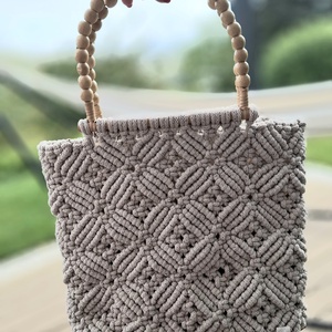 makramé táska virágmintával - bézs, Táska & Tok, Kézitáska & válltáska, Kézitáska, Csomózás, MESKA