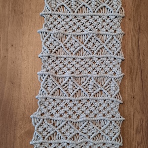 RENDELÉSRE makramé asztali futó geometrikus mintával, Otthon & Életmód, Dekoráció, Asztal és polc dekoráció, Horgolt & Csipketerítő, Csomózás, MESKA