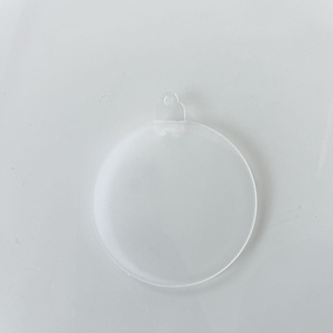 Egyedi névre szóló karácsonyfadísz  kézzel írt kalligráf felirattal - karácsony - karácsonyi lakásdekoráció - karácsonyi lakásdíszek - Meska.hu