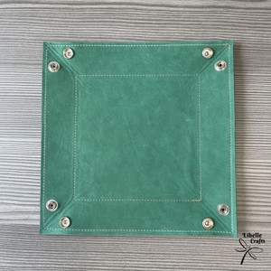 Színes bőr tálca - zöld - otthon & életmód - dekoráció - asztal és polc dekoráció - dekorációs tál, tartó - Meska.hu