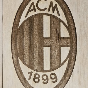 AC Milan gravírozott kép - otthon & életmód - dekoráció - asztal és polc dekoráció - gravírozott táblák - Meska.hu