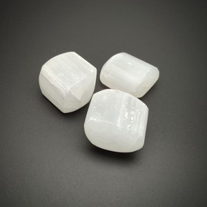 Szelenit dobcsiszolat 3-4cm 3db /csomag - Meska.hu