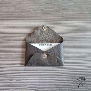 Gyűrt szürke egyfakkos kártyatartó - táska & tok - pénztárca & más tok - kártyatartó & irattartó - Meska.hu