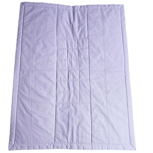 Lila, patchwork-betétes babatakaró � puha játszópléd babáknak, babaváró ajándék - baba - mama - baba ágynemű - babatakaró, gyerek pléd - Meska.hu