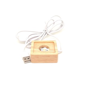 Fa talpas négyzet fehér LED talp ásványokhoz 5�5 cm magas, Kellékek & szerszámok, Ásvány alapanyag, , MESKA