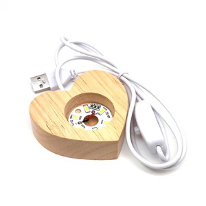 Lámpa fa talpas USB színváltós szív 6cm - Meska.hu