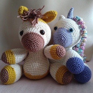 Egyedi unikornis amigurumi - játék & sport - plüssállat & játékfigura - unikornis - Meska.hu