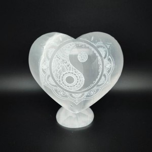 Szelenit szív álló yin yang 10-12cm, Kellékek & szerszámok, Ásvány alapanyag, Ásvány figura, , MESKA
