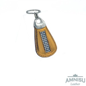 Óarany csepp alakú swarovski köves bőr kulcstartó H2003 - Meska.hu