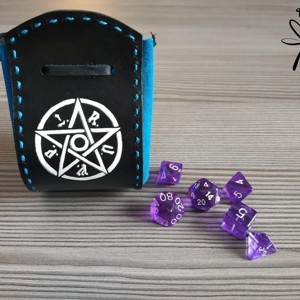 M.A.G.U.S. szimbólumos kockatartó szütyő - KÉK, Játék & Sport, Szerepjáték, , MESKA