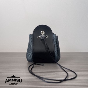 2in1 szütyő és kockatálca - fekete - sötétzöld krokkómintás - játék & sport - táblajáték és kártyajáték - társasjátékok - dobókocka - Meska.hu