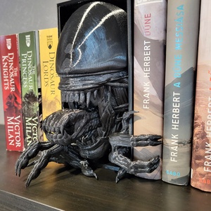 Alien Xenomorph Könyvtmasz - otthon & életmód - dekoráció - asztal és polc dekoráció - könyvtámasz - Meska.hu