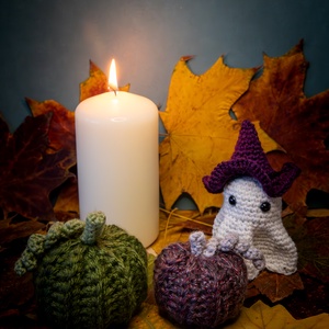 Horgolt tök ajándék szellemmel - otthon & életmód - dekoráció - halloween - halloweeni dekoráció - Meska.hu Horgolt tök ajándék szellemmel - otthon & életmód - dekoráció - halloween - halloweeni dekoráció - Meska.hu