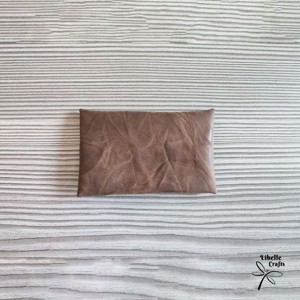 Gyűrt barna egyfakkos kártyatartó - táska & tok - pénztárca & más tok - kártyatartó & irattartó - Meska.hu