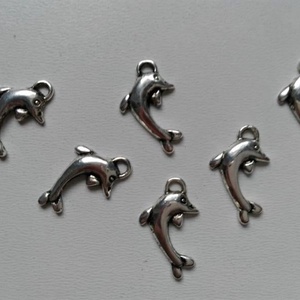 Fém medál - 19x11mm - delfin - 10 db / csomag - antik ezüst szín, Kellékek & szerszámok, Ékszerkellék, Medál csomag, , MESKA
