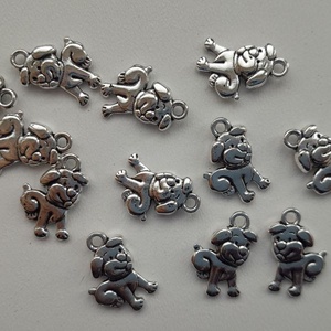 Fém medál - 17x11mm - kutya  - 10 db / csomag - antik ezüst szín, Kellékek & szerszámok, Ékszerkellék, Medál csomag, , MESKA