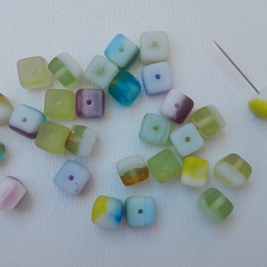 Üveggyöngy - 6x6x5mm - 50 db / csomag - színes, Kellékek & szerszámok, Gyöngyfűzés kellékek, Üveggyöngy, , MESKA
