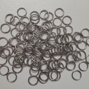 Erős, nehezen nyitható szerelőkarika - 8mm - rhodium szín - 50 db / csomag - Meska.hu