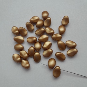 Cseh üveggyöngy - 6x8mm - 30 db / csomag - arany, Kellékek & szerszámok, Gyöngyfűzés kellékek, Üveggyöngy, , MESKA
