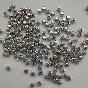 Akrilgyöngy - 3x3x3mm - rhodium szín - választható kiszerelés - Meska.hu
