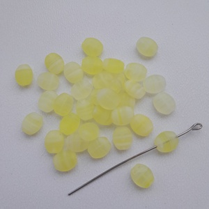 Cseh üveggyöngy - 8 x 6,5 x 4 mm - 30 db / csomag - matt citrom, Kellékek & szerszámok, Gyöngyfűzés kellékek, Üveggyöngy, , MESKA