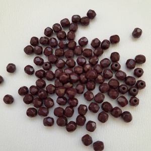 Cseh csiszolt üveggyöngy - 4mm - 100 db / csomag - sötétbarna, Kellékek & szerszámok, Gyöngyfűzés kellékek, Üveggyöngy, Ékszerkészítés, MESKA